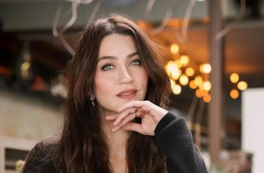 Eşref Rüya’nın Irmak’ı Ceren Benderlioğlu'nun eşi de çok ünlüymüş