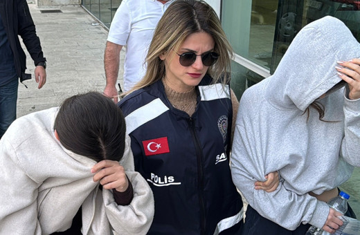 13 milyon 393 bin liralık vurgun yapan 5 kişi gözaltına alındı