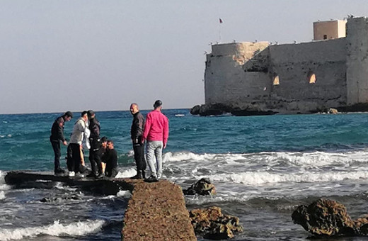 Mersin'de denize giren genç Tunahan boğuldu