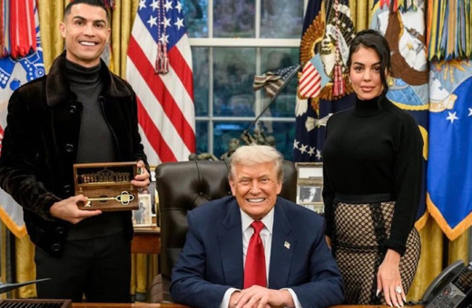 Ronaldo Beyaz Saray'a sevgilisi ile katıldı! Tercih ettiği kıyafet olay oldu...