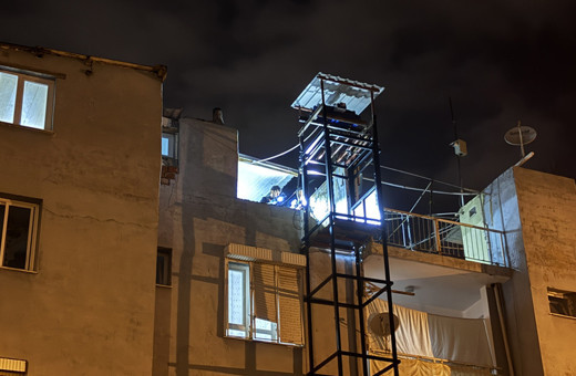 Engelli kardeşi için yaptırdığı asansörden düşen kadın hayatını kaybetti