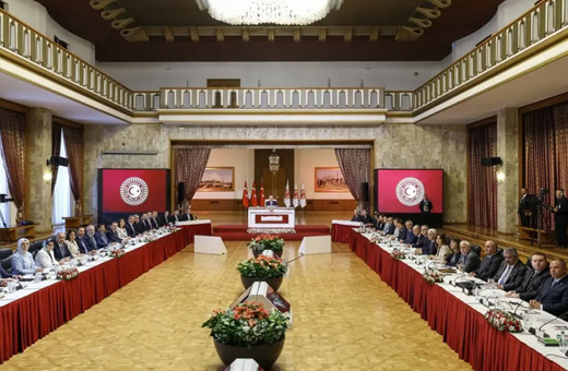 Komisyonun İmralı kararının ardından DEM Parti'den ilk yorum