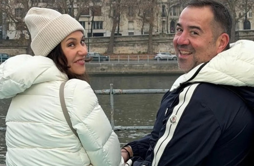 Ata Demirer aşka geldi! Paris'ten çok özel kareler...