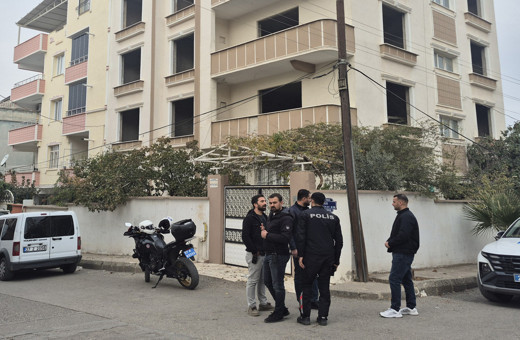 Boşanma aşamasındaki eşini öldürdü!