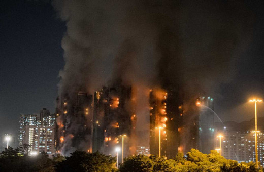 Hong Kong’daki akıl almaz yangın! Ölü sayısı çok arttı 279 kişi ortada yok