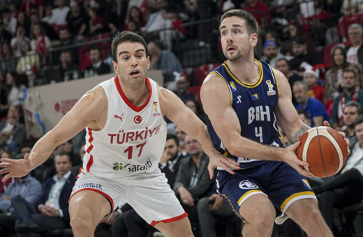 12 Dev Adam, Dünya Kupası yoluna galibiyetle başladı