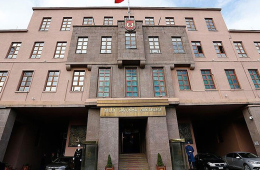 MSB duyurdu: Şehitlerin adını paylaşan eski askerlere orduevi yasağı