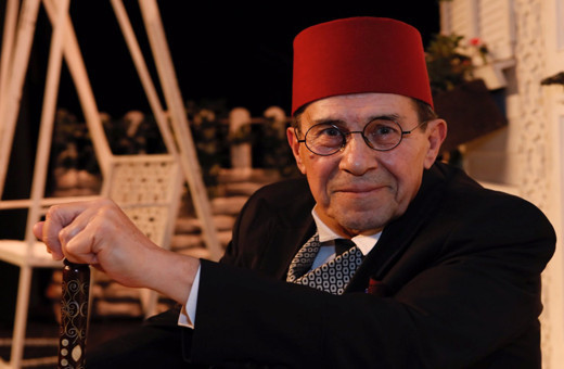 Eşi öldü, evi yıkıldı, huzurevine düştü... Usta oyuncu Zihni Göktay'ın son hali herkesi derinden üzdü