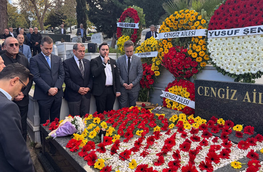 Galatasaray'ın eski başkanı Mustafa Cengiz, kabri başında anıldı