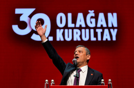 CHP lideri Özel'den iddialı çıkış: "Bu kurultay, partimizin muhalefetteki son kurultayı"