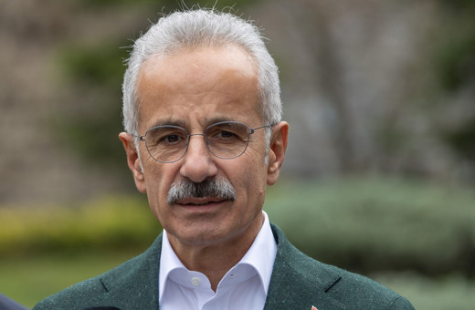 Uraloğlu'ndan aday memurlara en az 3 çocuk sahibi olun çağrısı