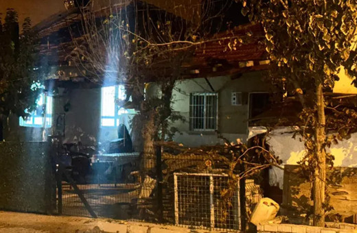 Lise öğrencisi aynı yaştaki kız arkadaşını tüfekle vurdu