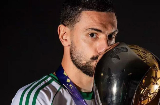 Fenerbahçe istiyordu! Merih Demiral'dan 3 yıllık imza