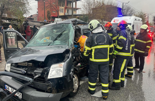 Denizli'de korkunç kaza! 1 Ölü, 1 yaralı