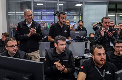 Fergani'den büyük başarı: İlk kez hibrit yörünge motoru uzayda ateşlendi