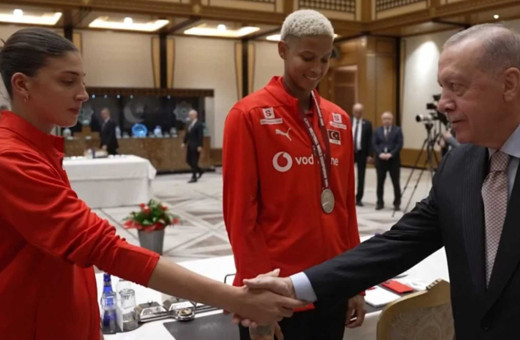 Federasyon Başkanı Üstündağ'dan Filenin Sultanları’na yönelik iddialara tepki