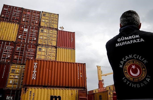 Fransa'dan gemiyle Yalova'ya gelen tırdan çıkanlara bakın!