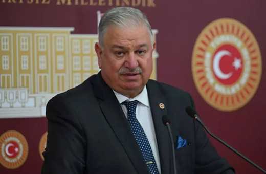 Yeniden Refah Partili Bekin, İsrail'in Suriye'de SDG unsurlarıyla dirsek temasında olduğunu söyledi