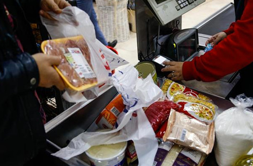 Marketteki etiket ile kasa fiyatı arasındaki 15 liralık fark icraya taşındı