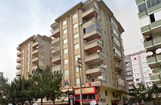 Depremde 19 kişinin öldüğü Fazilet Apartmanı A Blok'a ilişkin yargılama sürdü