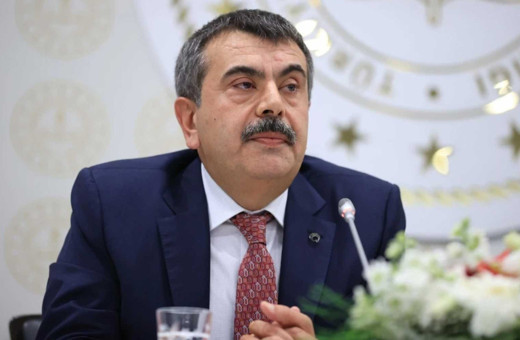 CHP'nin 'mülakat' itirazlarına Yusuf Tekin'den tokat gibi cevap