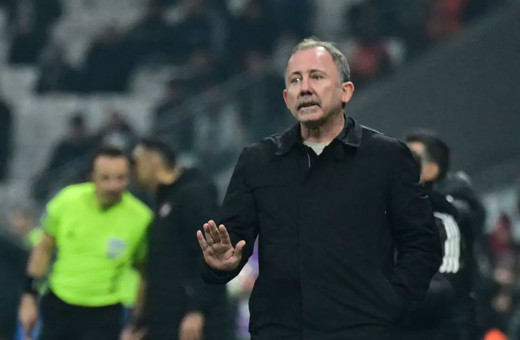 Sergen Yalçın 'Rafa Silva' yanıtıyla şaşırttı: Kameralar önünde sert sözler