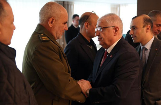 Bakan Güler'den, Libya askeri heyetinin naaşını almak için gelen yetkililere taziye ziyareti