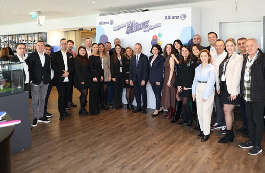 Allianz Türkiye BES'te emekliliğe yaklaşan müşterileriyle bir araya geldi