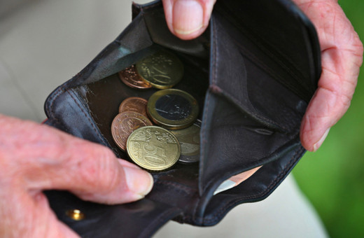 Emekliye yüzde 40 zam! AK Partili isim Erdoğan müdahale eder deyip öneriye açıkladı