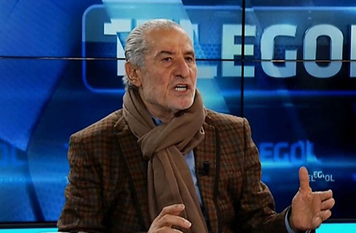 Eski milli futbolcu ve spor yazarı Gökmen Özdenak, hayatını kaybetti