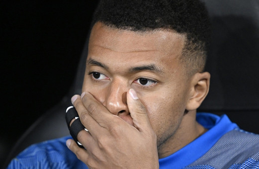 Real Madrid'de Kylian Mbappe'den kötü haber