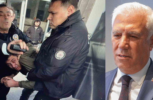 Bursa Büyükşehir Belediye Başkanı Bozbey'e saldırı girişimini koruma polisleri engelledi