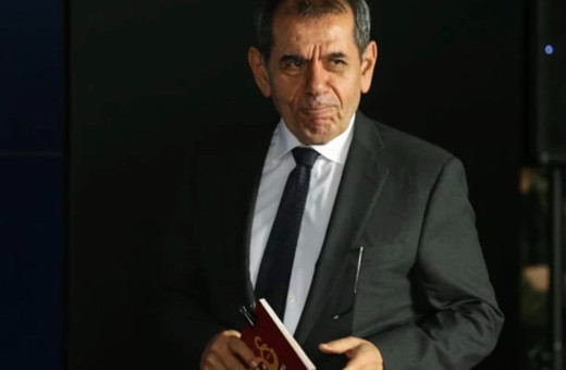 Galatasaray'dan büyük hamle! Dursun Özbek Uğurcan Çakır transferini duyurdu