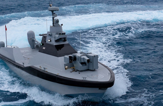 Türkiye'nin ilk silahlı insansız deniz aracı yerli silahıyla göreve başladı