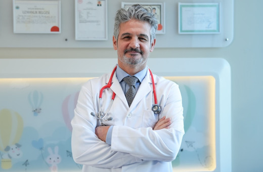 Çocuklarda bu sinyallere dikkat! Hızlı solunum, morarma ve yüksek ateş…