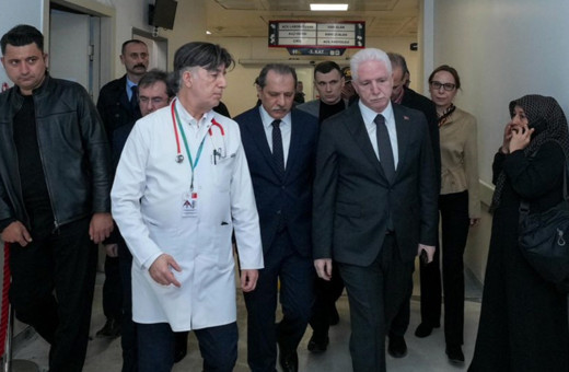 İstanbul Valisi Gül'den İstanbul'daki terör saldırısında yaralanan polislere ziyaret