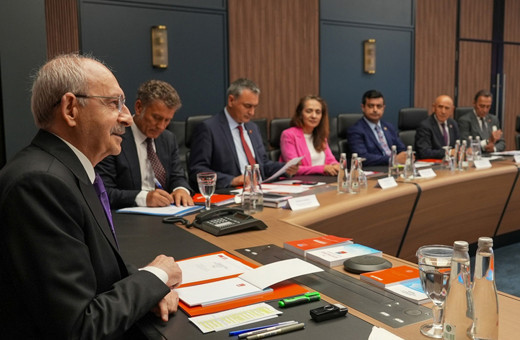 CHP'de iki il başkanı görevden alındı! İşte yerine atanan isimler