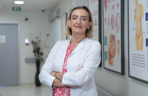 Medipol'den kritik uyarı! Kemik erimesine karşı menopoz öncesi önlem şart