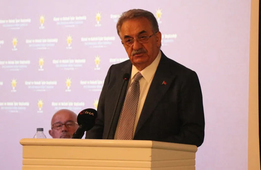 AK Partili Yazıcı'dan yeni anayasa için yol haritası! Referandum mesajı