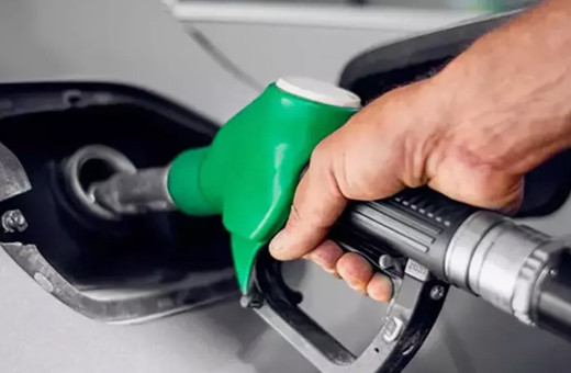 Depoları doldurmak için son saatler! Motorine bu gece zam geliyor