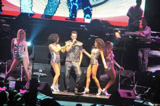 Murat Boz'un ilk pornosu! - Resim: 4