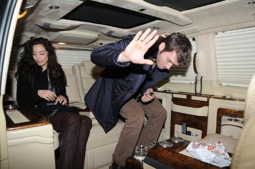 İşte Kuzey'in VIP minibüsü - Resim: 3