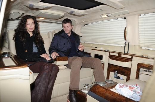 İşte Kuzey'in VIP minibüsü - Resim: 4