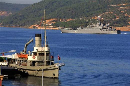 Rus gemileri Akdeniz'e akıyor - Resim: 4