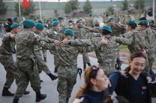 Afganistan'da Mehmetçiğe konser - Resim: 4