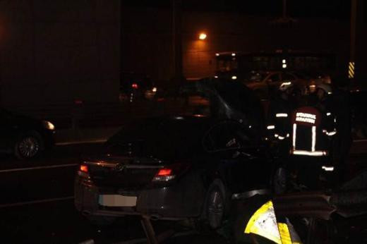 Kadir Topbaş'ın konvoyunda kaza - Resim: 3