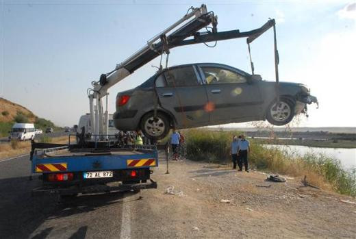 1 kişiyi ararken 8 ceset buldular - Resim: 4