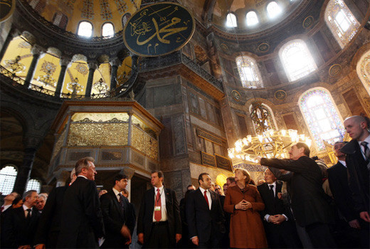 Merkel İstanbul'da büyülendi - Resim: 3