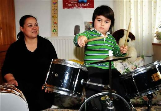 Baha reklam yıldızı oldu - Resim: 3