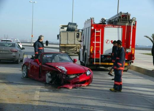 Hızlı değil sadece 110'la gidiyormuş! - Resim: 3